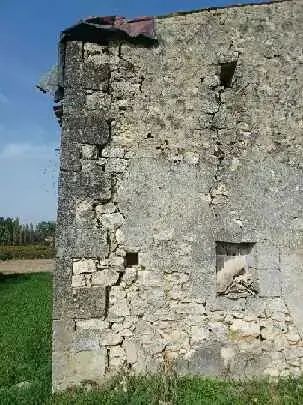 bâti ancien près de Bordeaux